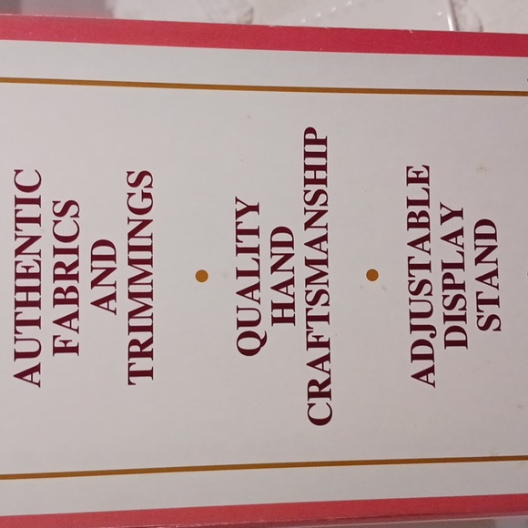 Limited Edition! Soft Expressions Hand Painted Fine Bisque Porcelain Bride Doll - Picture 11 of 15